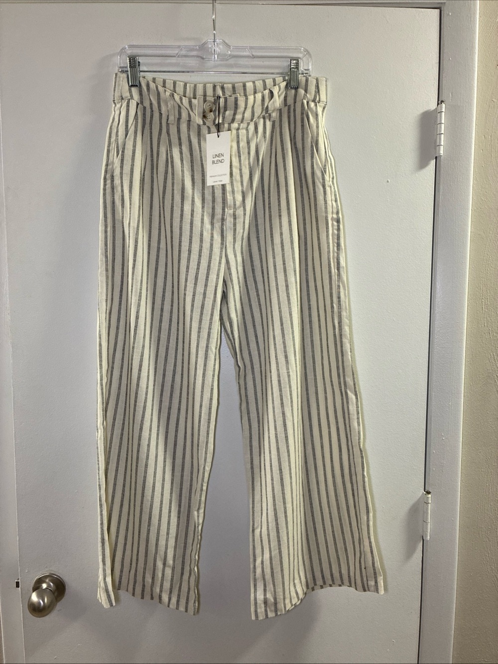 NWT Love Tree Cream Linen Blend Wide-Leg Pants with Gray Vertical Stripes